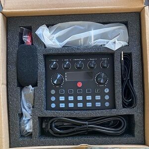 Podcast Equipment Bundle NIB